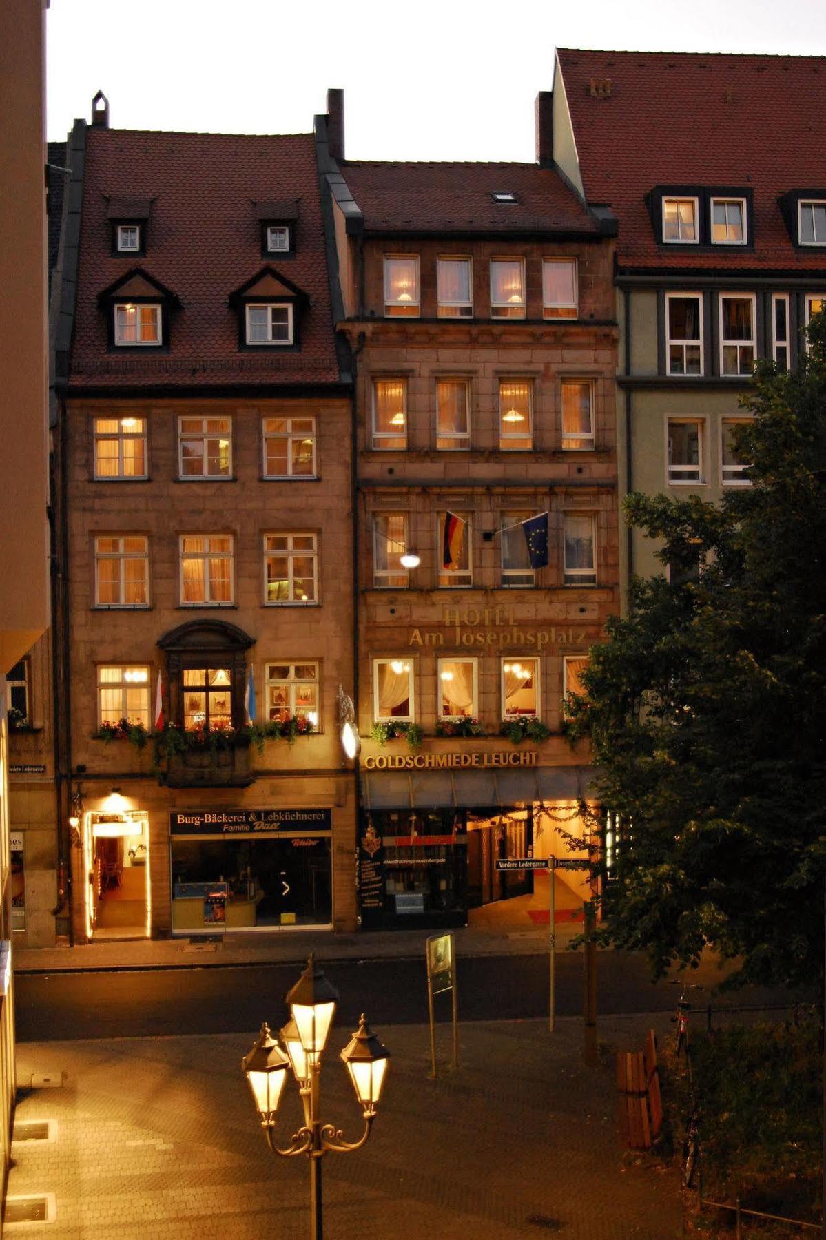 Hotel Am Josephsplatz Nuremberg Bagian luar foto